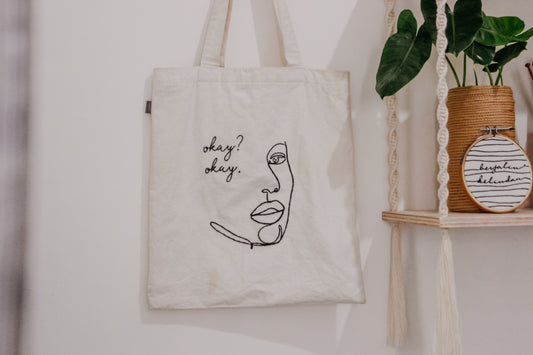 6 Different Types of Tote Bags Any Women Should Have
