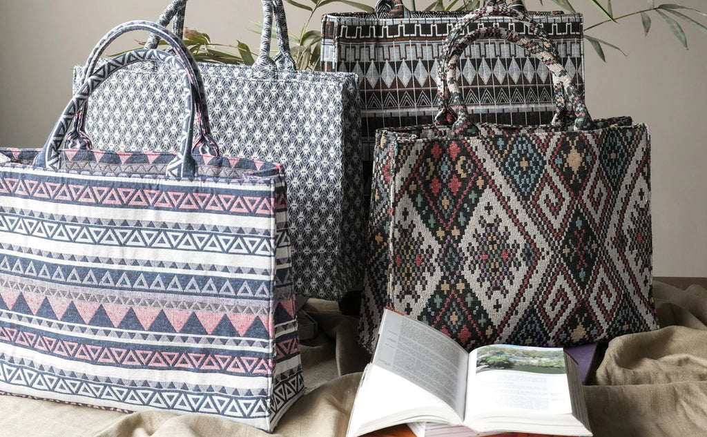 The Benefits of Using Book Bags: Convenience, Organization, and Style